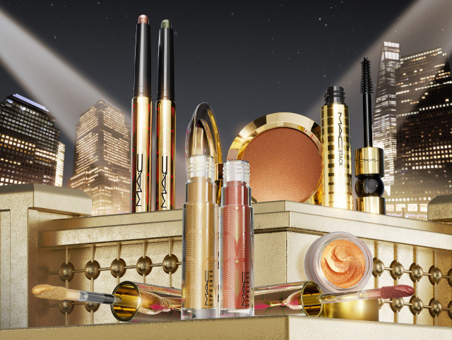 GIFT OF GOLD COLOUR COLLECTION