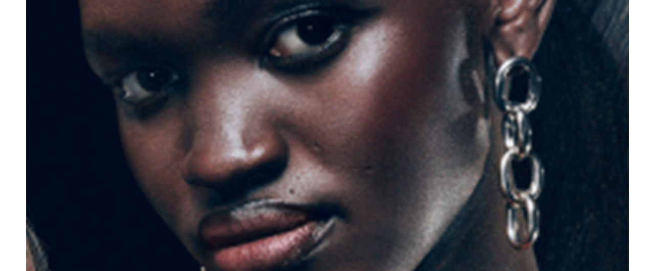 DIANA WEARS
