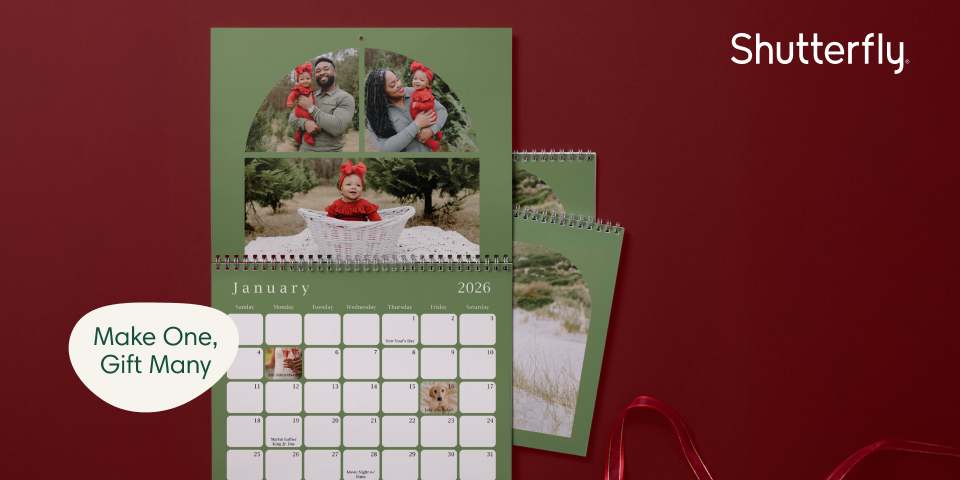 The title reads, “Make One, Gift Many” next to the image of a personalized Shutterfly calendar. To the right, there’s a Shutterfly logo.