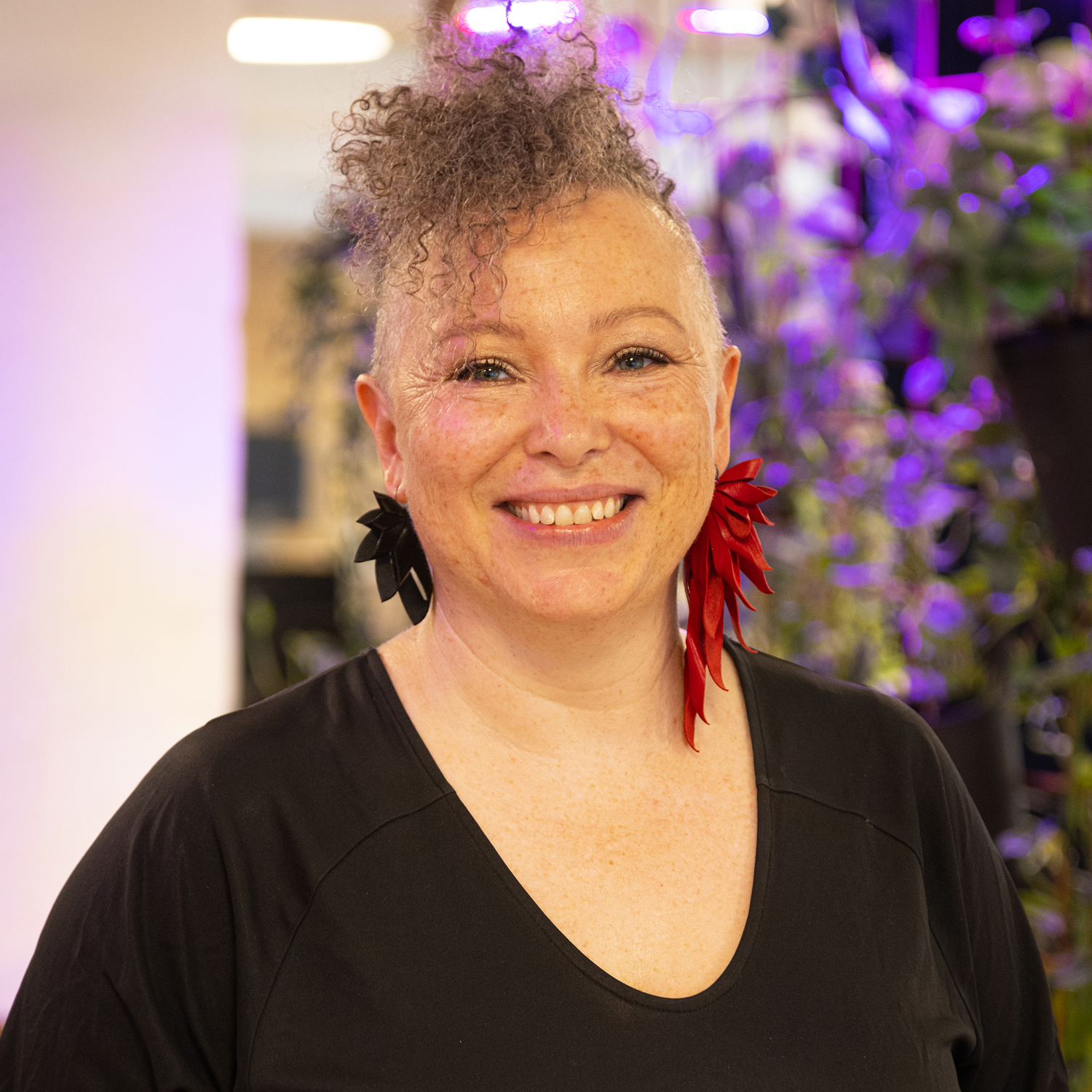 Vivino team celebrating together