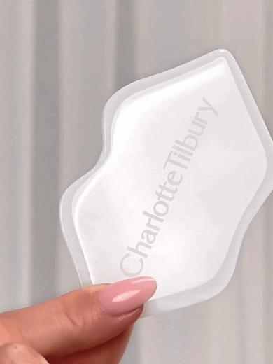 NEW! CHARLOTTE'S MAGIC SCULPTING GUA SHA TOOL