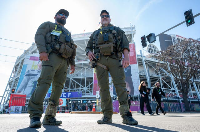 ICE agents