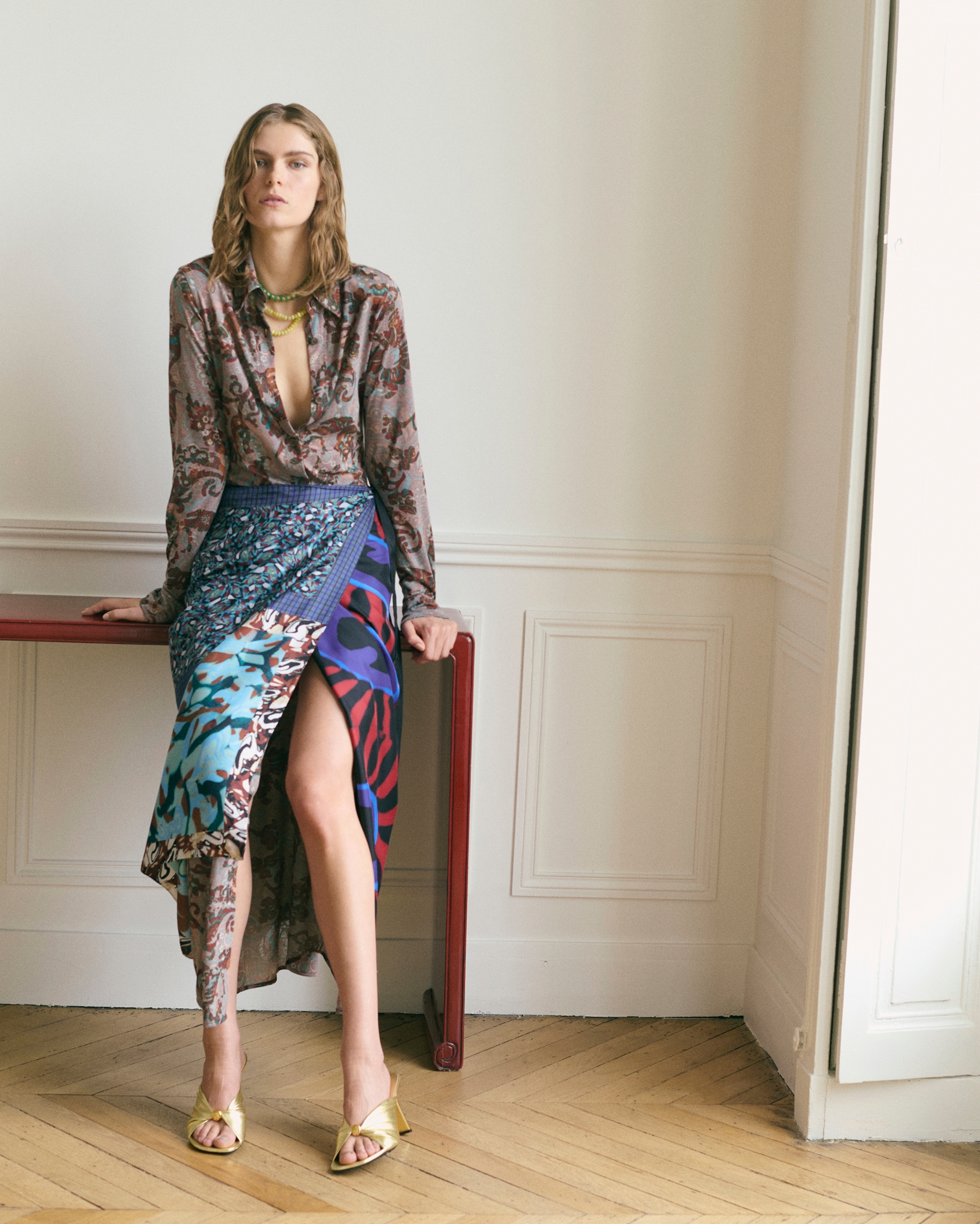 ANNA wears DRIES VAN NOTEN