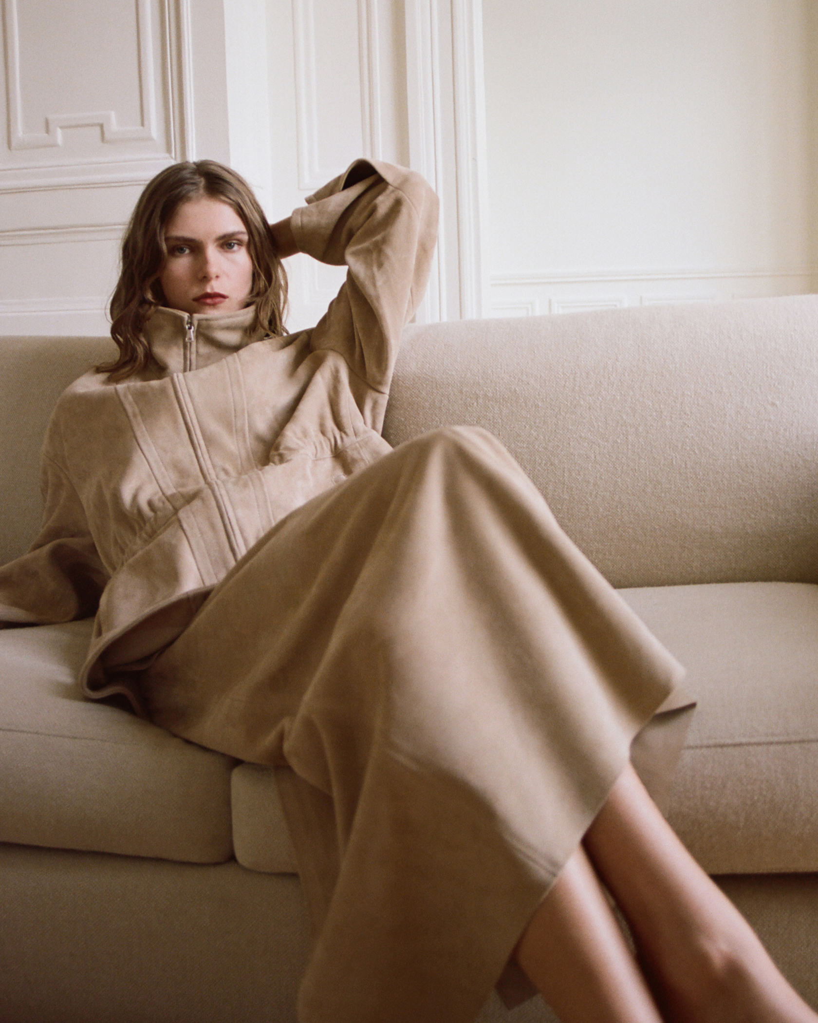 ANNA wears NOUR HAMMOUR
