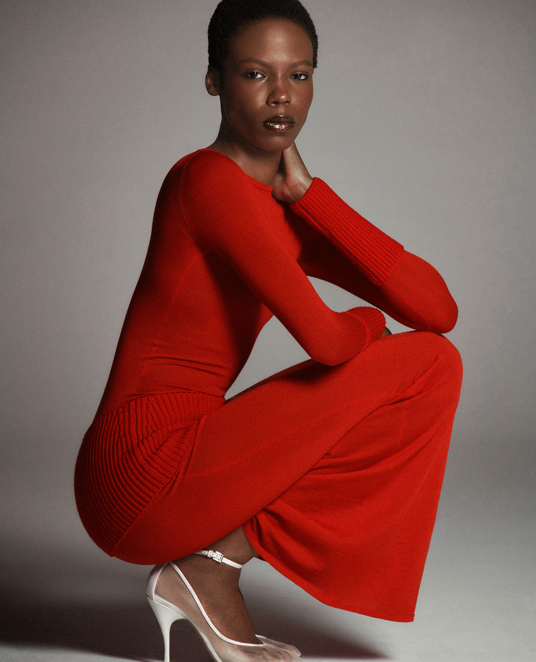 AGEL wears ALAÏA