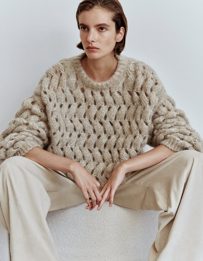 An all-neutral look is perennially chic – wear ecru and ivory hues together for immaculate weekend style