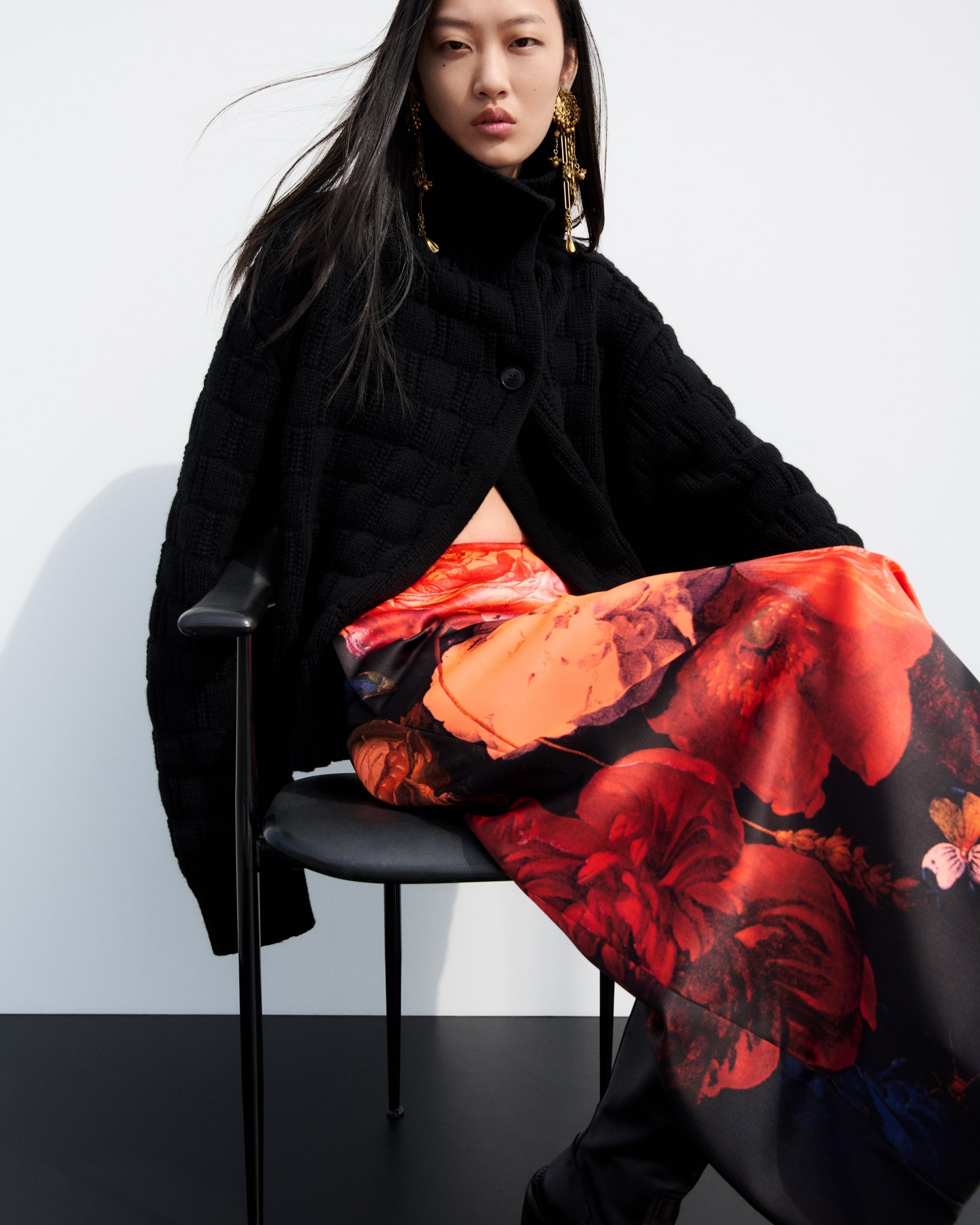 RUIYI wears DRIES VAN NOTEN