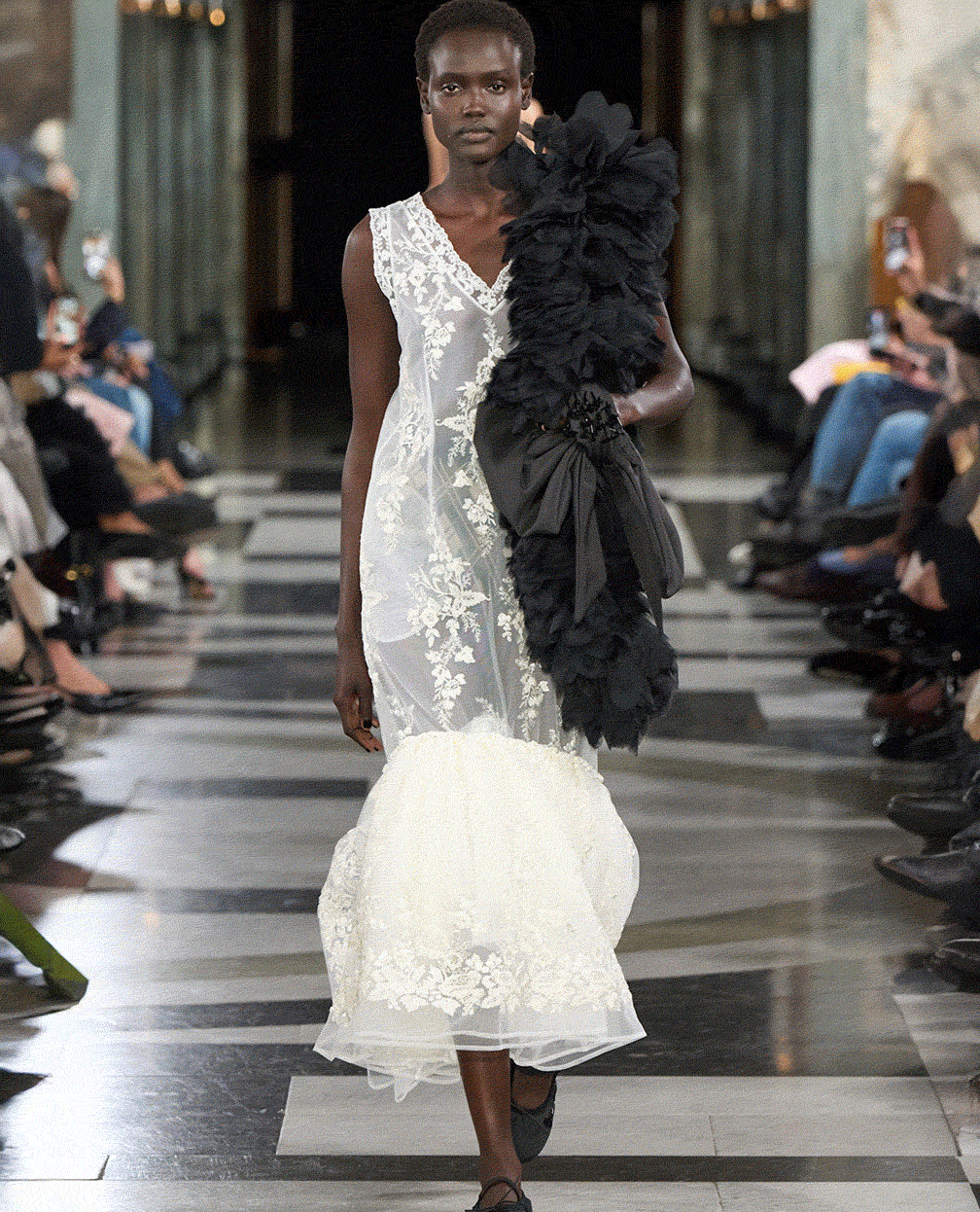 How to Wear Next Season’s Key Trends Right Now